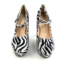 新品 13cmヒール美脚メイクストラップパンプス ゼブラ 23.5cm シューズ
