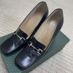 グッチ ローファー型 パンプス ホースビット 太 ハイヒール 黒