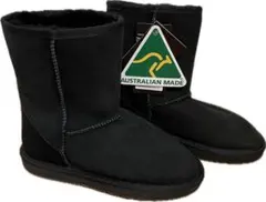 未使用★UGG classic short 黒 サイズ5