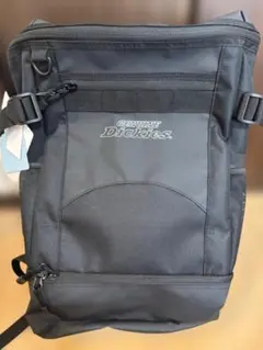 Dickies 多機能バックパック 28L新品未使用のサムネイル
