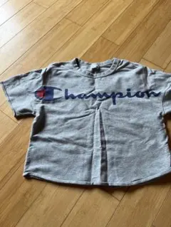 チャンピオン　Tシャツ　130 幅広いタイプ