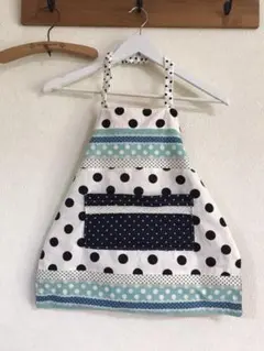 エプロン　キッズ　100-120cm ハンドメイド　リバーシブル　中古