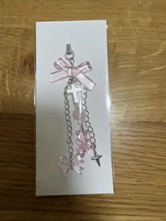 ハンドメイド ピンク クロス チャーム