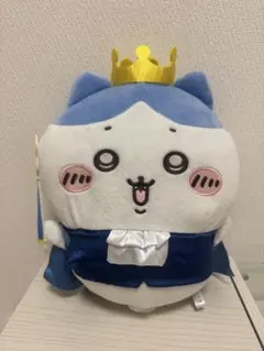 ちいかわ　ハチワレ　ぬいぐるみ