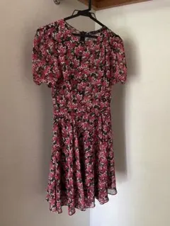 ZARA TRAFAULUC ザラ 半袖 花柄 ワンピース