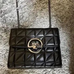 ブラック キルティング ショルダーバッグ