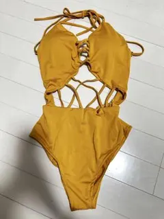 水着　レディース　イエロー　黄色　ワンピースタイプ