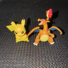 モンコレ　コピーリザードン　レア　劇場版ミュウツーの逆襲 超激レア】 コピーリザードン ピカチュウ モンコレ 劇場版