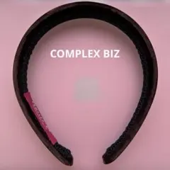 COMPLEX BIZ ベロア カチューシャ ブラウン ヘアバンド　こげ茶系のサムネイル
