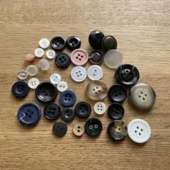 ボタンまとめ売り　多色ボタンセット 様々なサイズ