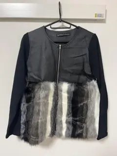 合成皮革とファーのストライプジャケット