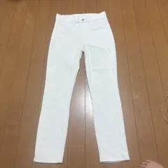 【未使用に近い】ユニクロ ウルトラストレッチスキニーパンツ ホワイト S