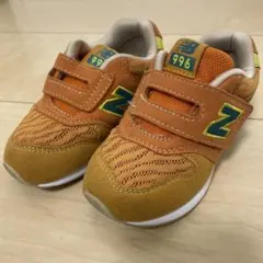 New Balance 996 14㎝のサムネイル