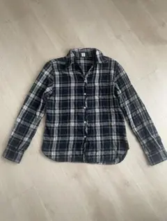 チェック柄コットン長袖シャツ Mサイズ