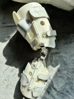 左足踵骨折用 装具 サポーター 24cm〜27cm - メルカリ