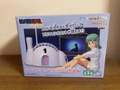 ドラゴンボール　カプセルハウス灯る貯金箱