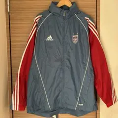 adidas バイエルン ナイロンジャケット M フード ロゴ