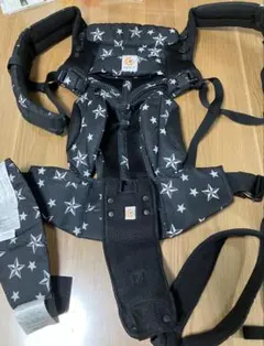 Ergobaby OMNI 360 クールエア ブラックスター 抱っこ紐のサムネイル