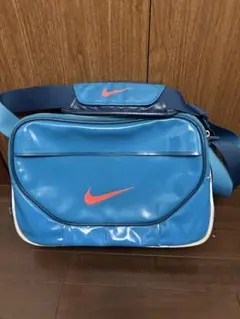 ナイキ　エナメルバッグ　スポーツ　ブルー
