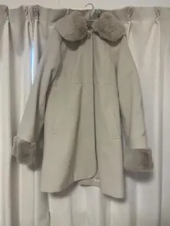 マジェスティックレゴン　7wayファー×ビジューコート