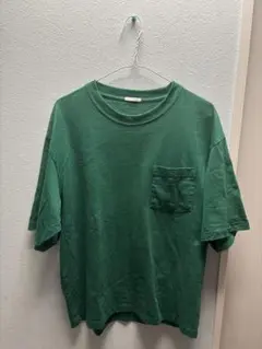 GU 緑色Tシャツ Mサイズ ポケット付き