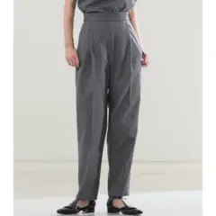 美品 24aw【AK+1】デミルクスビームス タックツイルテーパードパンツグレー