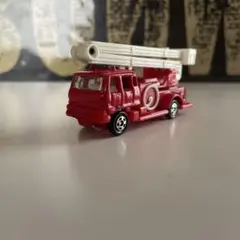 ★商談中★　5762 分解修復トミカ いすゞ スノーケル消防車 ゴンドラ救助車 ☆商談中☆ 5762 分解修復トミカ いすゞ スノーケル消防車