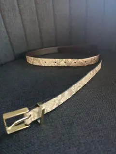ベージュパイソン柄ベルト