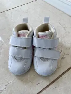 【アシックス】【新品未使用】スクスク FIRSTシリーズ13.5センチ