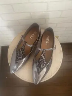 NICAL シルバー フラットシューズ