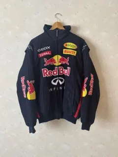 Red Bull レーシングジャケット