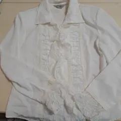 WISE.1 ホワイト フリル付き長袖シャツＭサイズ