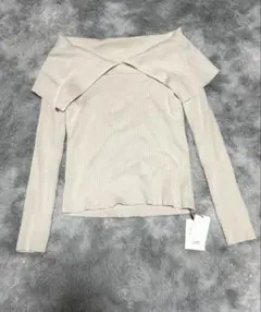 新品未使用 GRL ビッグカラーオフショルダーニットトップス アイボリー