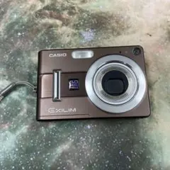 FUJIFILM FINEPIX F550EXR 15メガピクセル - メルカリ