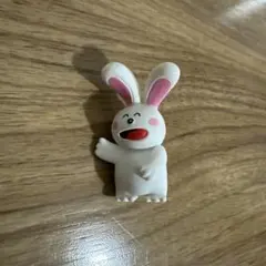 たべっ子どうぶつ　うさぎ　ガチャガチャのサムネイル