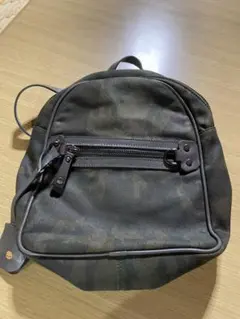 ハイドロゲン　迷彩　リュック　コンパクトのサムネイル