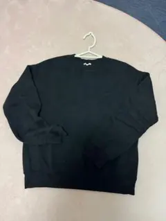 GU 黒 クルーネック スウェット