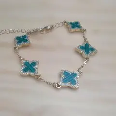 クローバー型　ブレスレット　グリーン