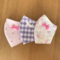 ハンドメイドマスク幼児〜低学年　らリボン付き３枚セット　花柄　さくらんぼ