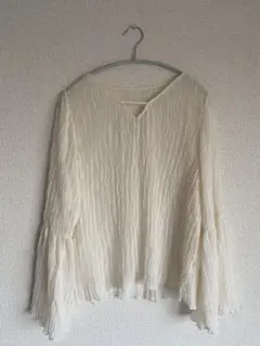 シフォンブラウス　シアー　長袖白シャツのサムネイル