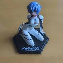 海洋堂製作　エヴァンゲリオン フィギュア レイ　アスカ　4体セット