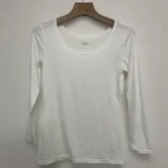 UNIQLO HEATTECH Mサイズ 長袖インナー