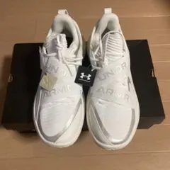UNDER ARMOUR アメフトスパイク ホワイト 新品 - メルカリ