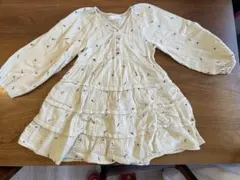 ガールズ　ワンピース　130cm