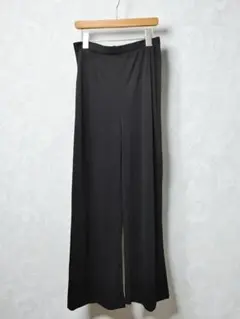 【最高級白タグ】MaxMara マックスマーラ 黒パンツ M イタリア製のサムネイル