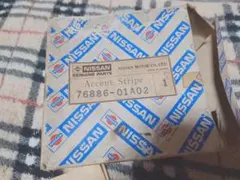 日産 純正 Accent Stripe 76886-01A02 Ｂ11 サニーのサムネイル