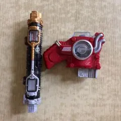 【美品】仮面ライダービルド ハザードトリガー フルフルラビットタンクボトル