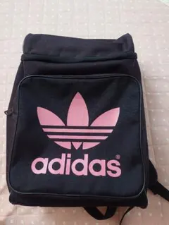 adidas ブラック ピンク リュック