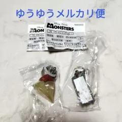 モンスターズインク　めじるしアクセサリー ガチャ　ロズ　ブーのドア