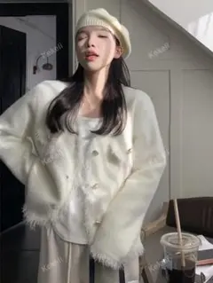 ボタン前面フカフカ ニットカーディガン、長袖トップス